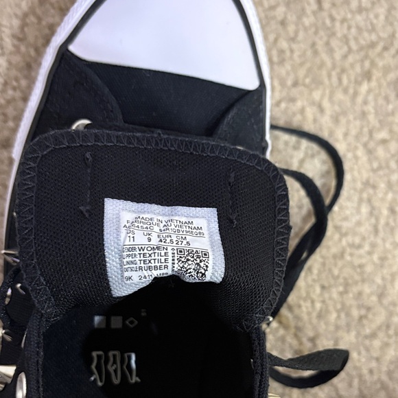 NWOB Converse Chuck Taylor Studded Sneakers Sz 11 & 5.5 Spikes Black Women's - Picture 4 of 7